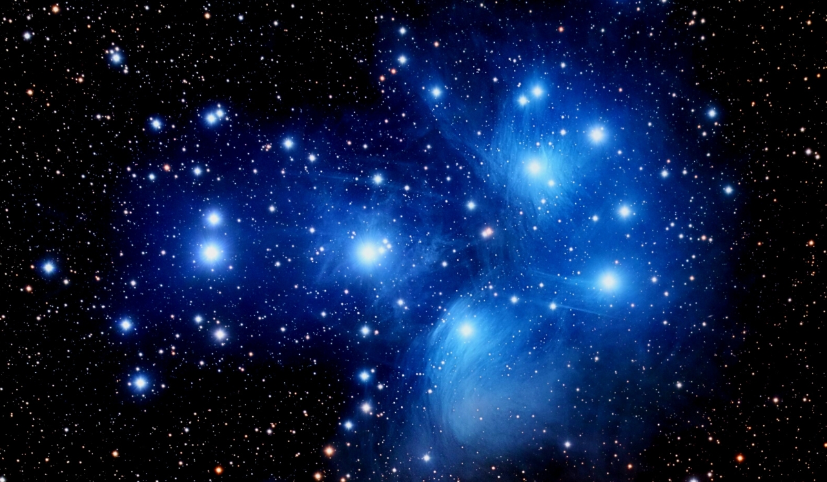 The Pleiades Star Cluster Will Appear Near The Moon In Qatar's Sky Today
